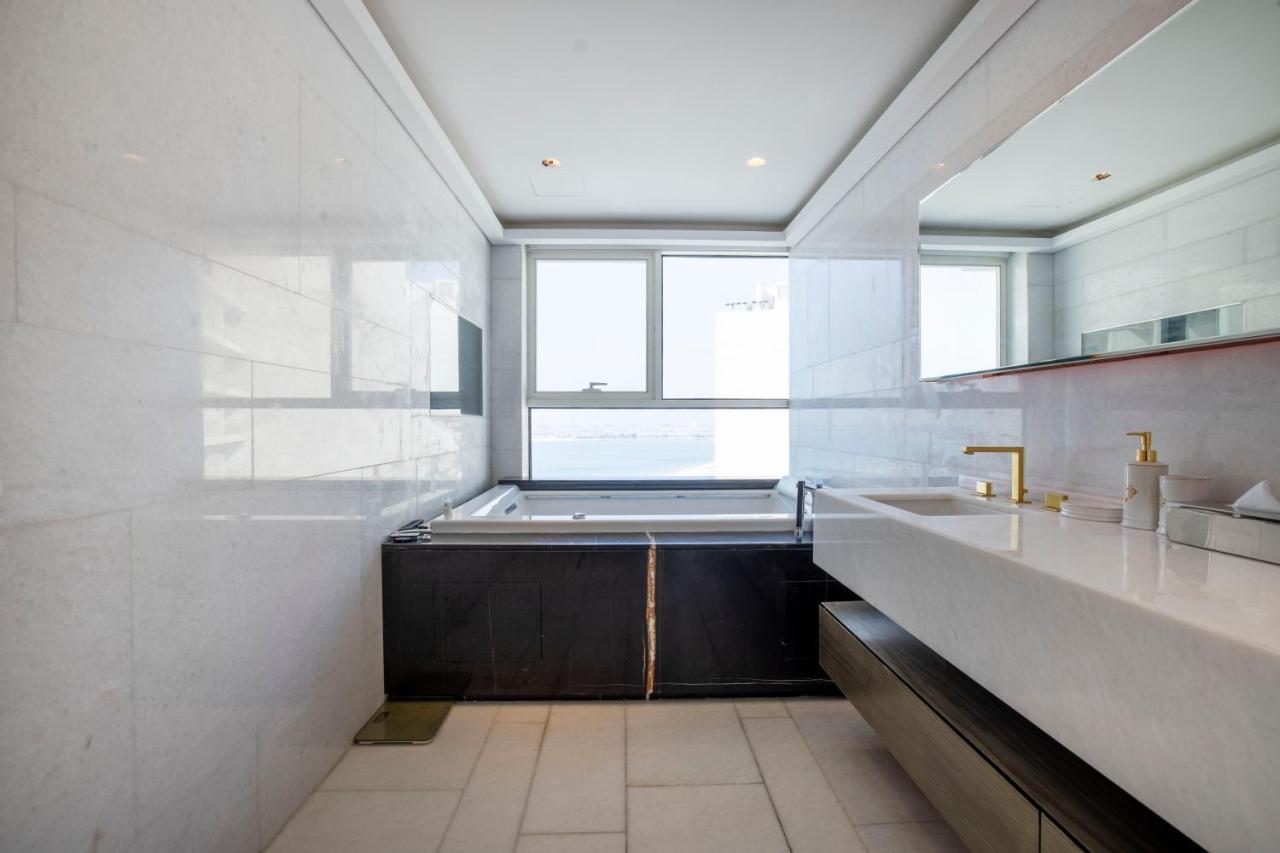 Five Palm Jumeirah 2Br Luxury Penthouse , Full Marina See View With Private Pool Dubai Exterior photo